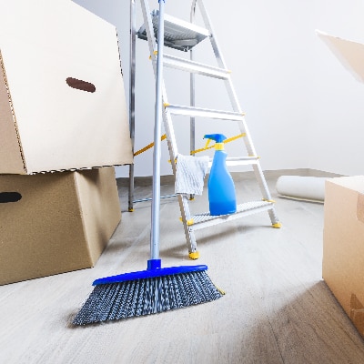 Move-Out Cleaning